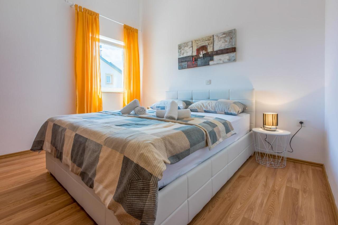יאדראנובו Apartments Barbara 2 מראה חיצוני תמונה