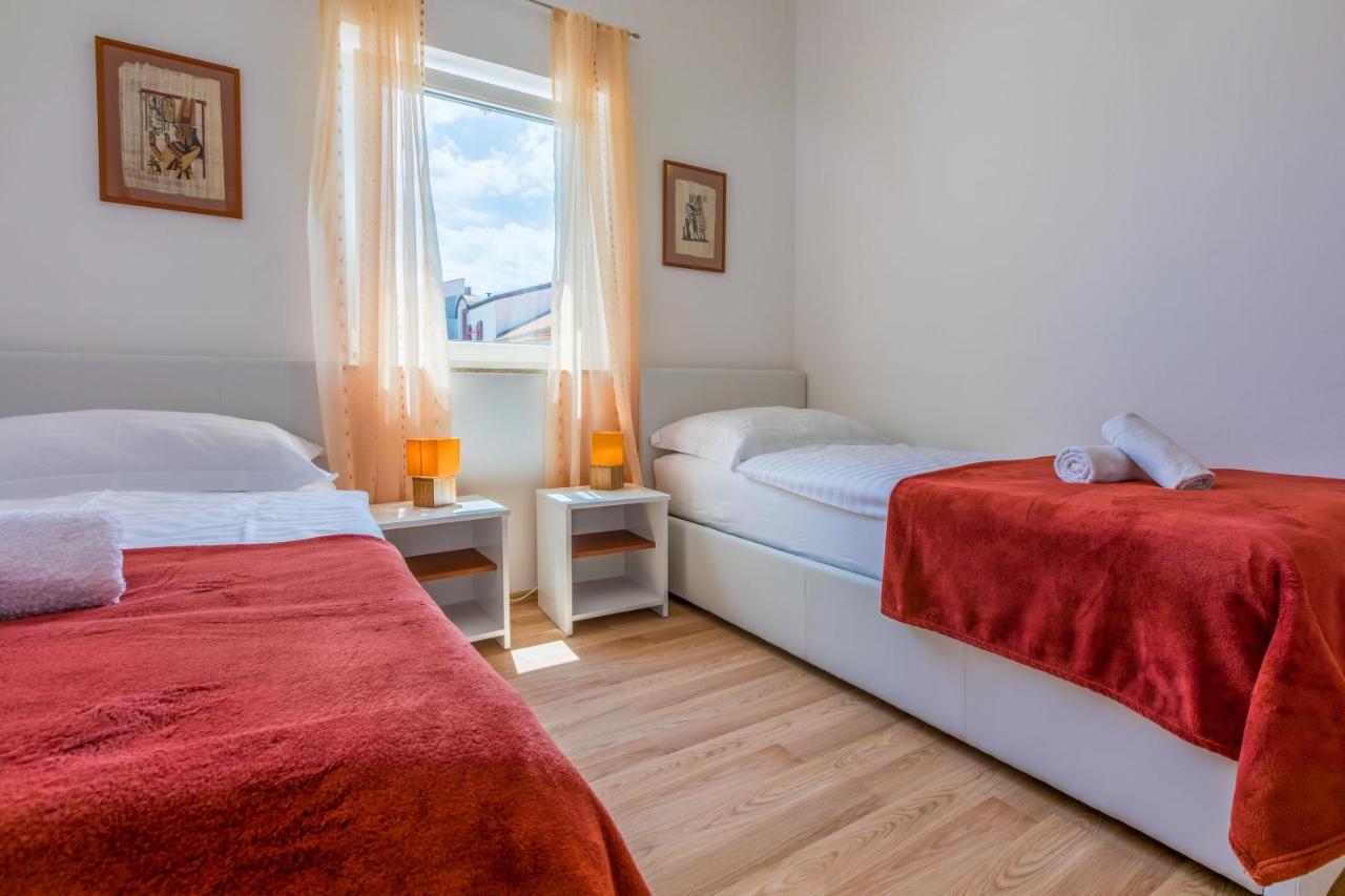יאדראנובו Apartments Barbara 2 מראה חיצוני תמונה